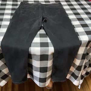 AMERICAN EAGLE NEXT LEVEL STRETCH CURVY HIGH RISE JEGGING JEANS